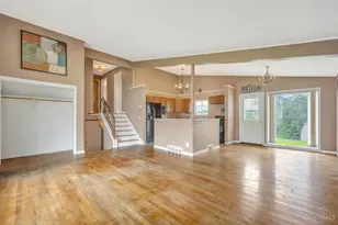 3354 Greenway Ave, Green Township, OH 45248 - Photo 9