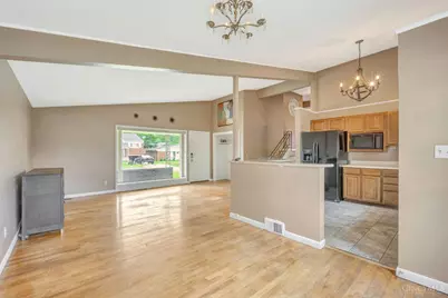 3354 Greenway Avenue, Green Township, OH 45248 - Photo 11