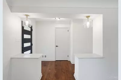 9299 Fidelis Drive, Blue Ash, OH 45242 - Photo 5