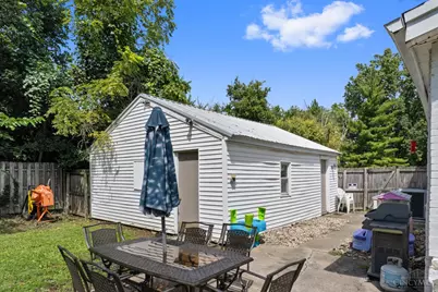 5875 Elm Street, Miami Township, OH 45150 - Photo 7