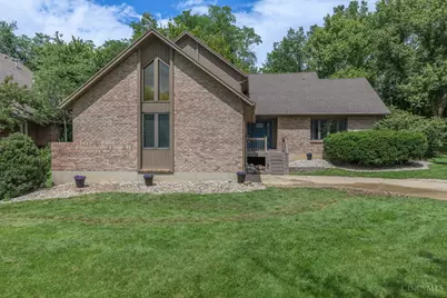 1828 W Tamarron Court, Clearcreek Twp., OH 45066 - Photo 3