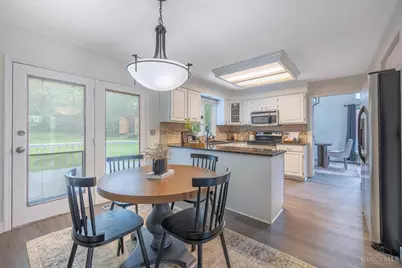 1828 W Tamarron, Springboro, OH 45066 - Photo 15