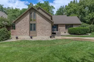 1828 W Tamarron, Springboro, OH 45066 - Photo 1