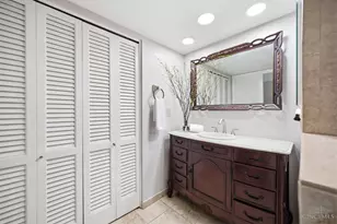 3105 N Whitetree Cir, Amberley, OH 45236 - Photo 25