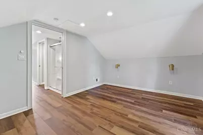 2304 E Galbraith Road, Reading, OH 45237 - Photo 17