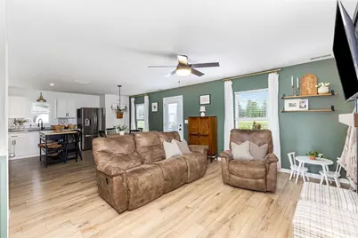 104 Honeysuckle Way, Eaton, OH 45320 - Photo 3