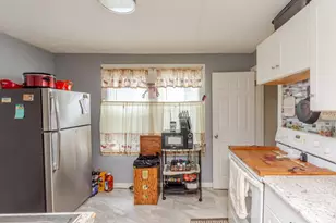 2419 St Charles Ave, Dayton, OH 45410 - Photo 7