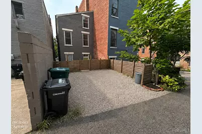402 Liberty Hill, Cincinnati, OH 45202 - Photo 19
