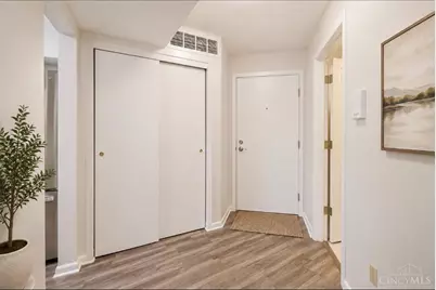 537 Aspen Glen Drive #408, Union Township, OH 45244 - Photo 3