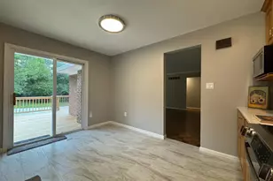 5569 Goldcrest Dr, Green Township, OH 45238 - Photo 15