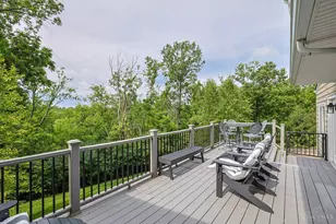 211 Hilltop Ln, Wyoming, OH 45215 - Photo 37