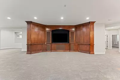 9020 Whisperinghill Drive, Indian Hill, OH 45242 - Photo 43