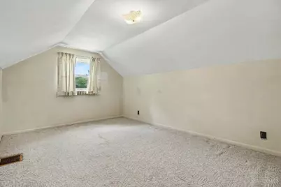 8893 Monsanto Drive, Springfield Township, OH 45231 - Photo 15
