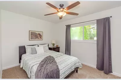 701 Easter Drive, Carlisle, OH 45005 - Photo 19