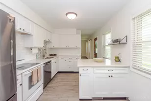 701 Easter Dr, Carlisle, OH 45005 - Photo 9