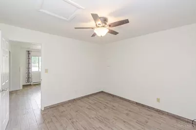 701 Easter Drive, Carlisle, OH 45005 - Photo 13