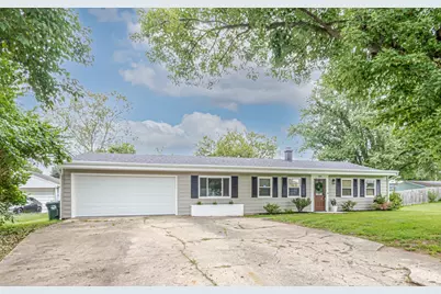 701 Easter Drive, Carlisle, OH 45005 - Photo 1