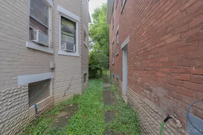 1063 Winfield Avenue, Cincinnati, OH 45205 - Photo 33