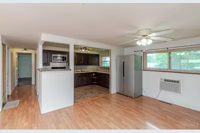 626 Upland Drive, West Carrollton, OH 45449 - Photo 7