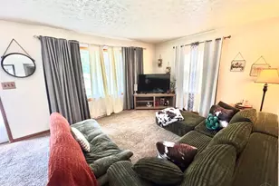 841 Shady Ln, Fairfield, OH 45014 - Photo 5
