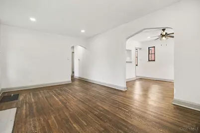 3205 Stanhope Avenue, Cincinnati, OH 45211 - Photo 11