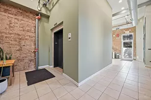 1237 Vine St, Cincinnati, OH 45202 - Photo 3