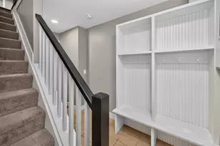 438 Northern Ave, Cincinnati, OH 45229 - Photo 25