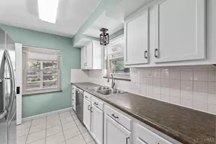 6941 Palmetto St, Cincinnati, OH 45227 - Photo 11