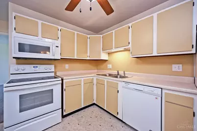 539 Davis Road #1, Pierce Township, OH 45255 - Photo 15