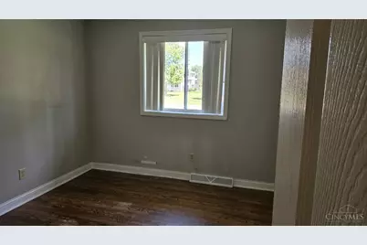 938 Hicks Boulevard, Fairfield, OH 45014 - Photo 11