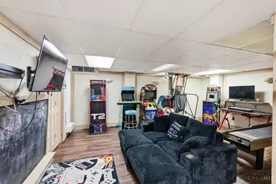 7088 Pickway Drive, Green Township, OH 45233 - Photo 31