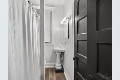 172 Kinsey Avenue, Cincinnati, OH 45219 - Photo 23