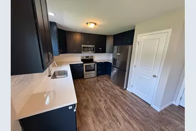 4008 Andora Boulevard, Batavia, OH 45102 - Photo 5