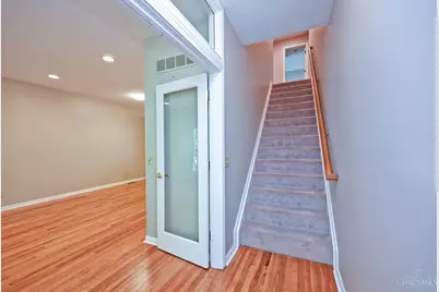940 Weninger Circle, Cincinnati, OH 45203 - Photo 9