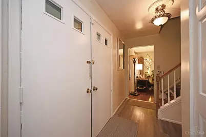 12012 Cantrell Drive, Cincinnati, OH 45246 - Photo 5