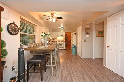 12012 Cantrell Drive, Cincinnati, OH 45246 - Photo 17
