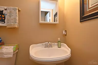 12012 Cantrell Drive, Cincinnati, OH 45246 - Photo 23