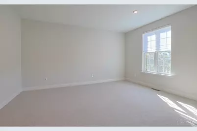9817 Cross Meadow Drive, Deerfield Township, OH 45040 - Photo 15