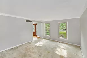 4770 Beechwood Farms Dr, Union Township, OH 45244 - Photo 5