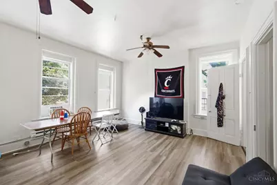 215 Warner Street, Cincinnati, OH 45219 - Photo 9