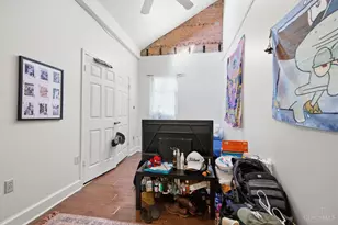 215 Warner St, Cincinnati, OH 45219 - Photo 85