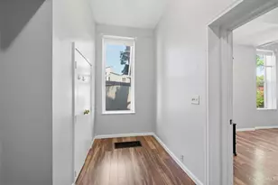 215 Warner St, Cincinnati, OH 45219 - Photo 31