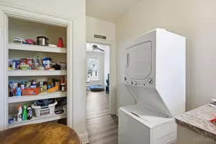215 Warner St, Cincinnati, OH 45219 - Photo 63