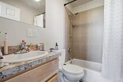 215 Warner Street, Cincinnati, OH 45219 - Photo 45