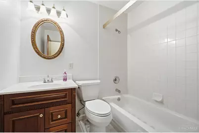 890 Summerfield Lane, Cincinnati, OH 45240 - Photo 7