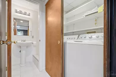 890 Summerfield Lane, Cincinnati, OH 45240 - Photo 39
