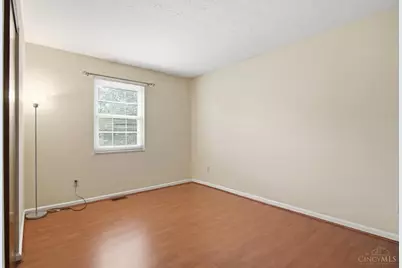 890 Summerfield Lane, Cincinnati, OH 45240 - Photo 35