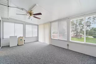 890 Summerfield Ln, Springdale, OH 45240 - Photo 31