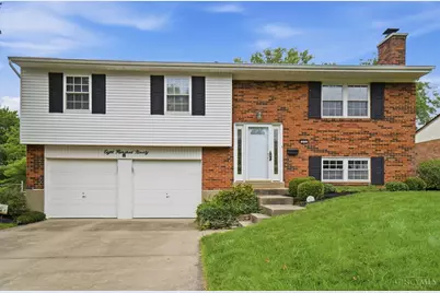 890 Summerfield Lane, Springdale, OH 45240 - Photo 1
