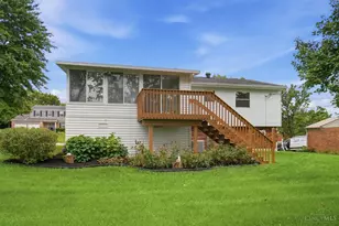 890 Summerfield Ln, Springdale, OH 45240 - Photo 11